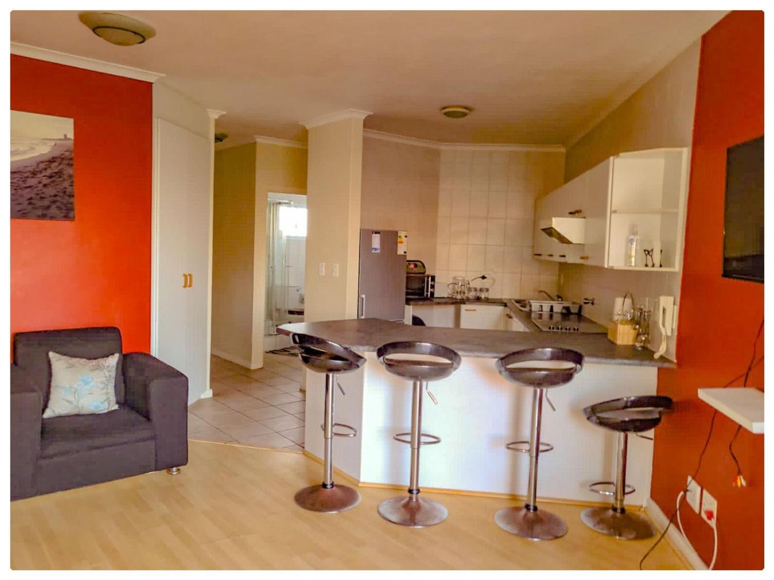 Neptunes Isle-wani's Place 105 Cape Town